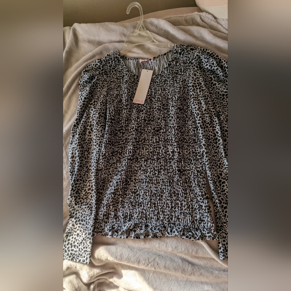 NWT Parker Top Leopard Print Long Sleeve ruched fabric - Picture 5 of 9